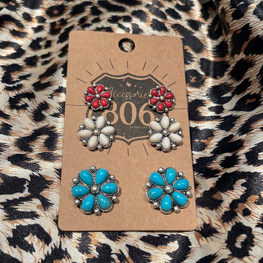 Concho flower earring set